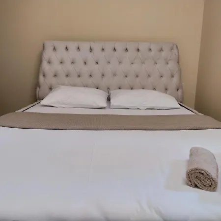 Aparthotel Noble House 2*