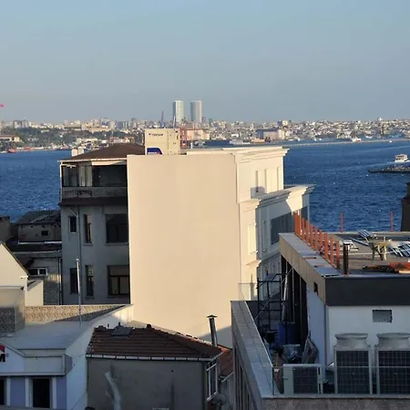 Noble House Aparthotel